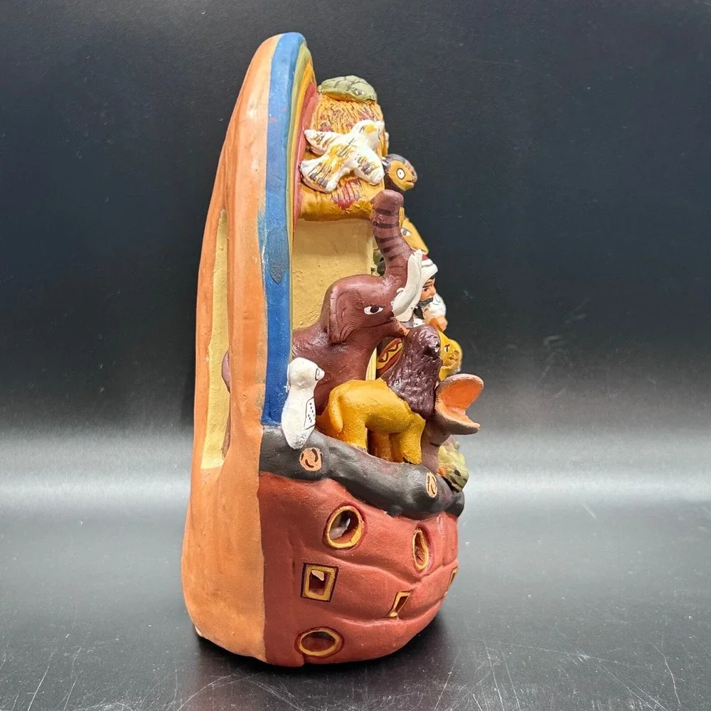 Noah's Ark Studio Pottery Clay Hand Painted  Tea‎ Light Votive Rainbow Animals